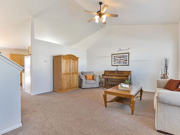 93 Grays Ln Severance CO 80550-large-028-25-LivingRoom2-1489x1000-72dpi.jpg