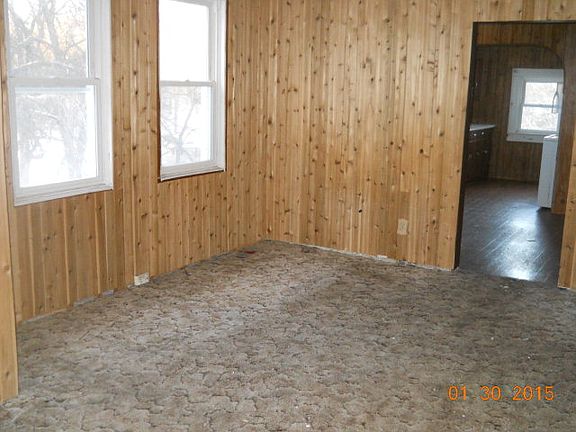 5th image of 131 Holmes Dr