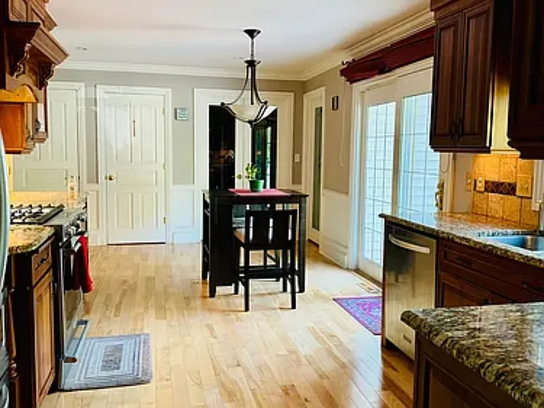 11748 W Waterford Ave — Photo 3