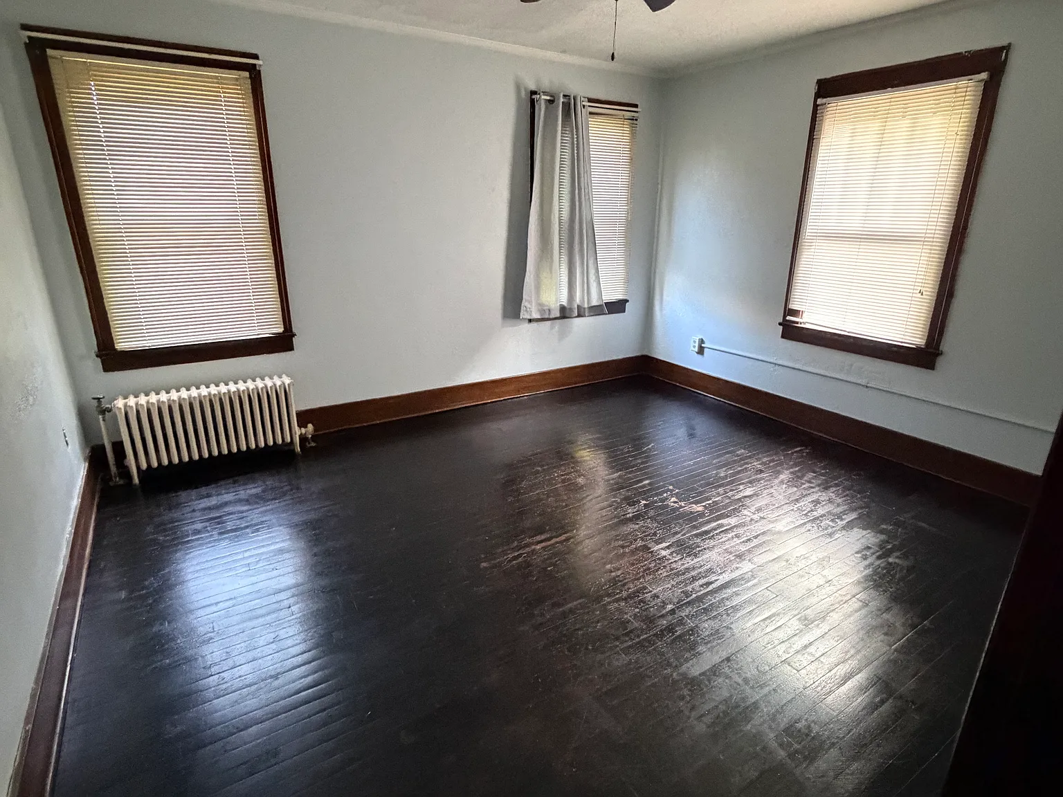 2 bed, $1,200 — Photo 3