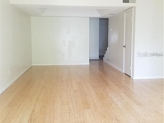 3rd image of 7507 Camarina Calle
