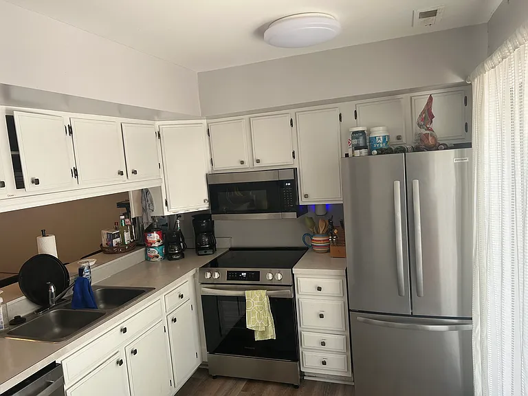 4928 Long Shadow Dr — Photo 5
