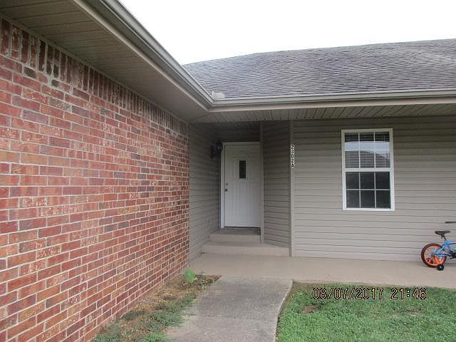 1st image of 2302 W Oak Park Pl #A