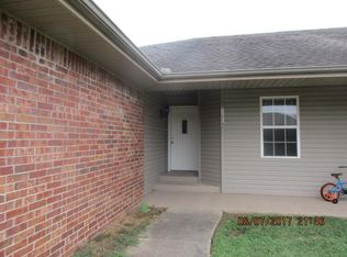 2302 W Oak Park Pl #A, Rogers, AR 72758