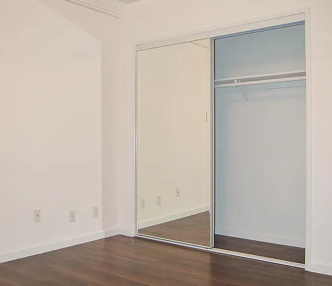 1832 Purdue Ave #102 — Photo 8