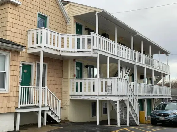 70 E Grand Ave, Old Orchard Beach, ME