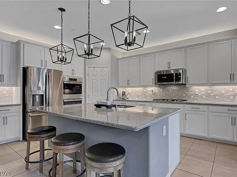 1170 N Water St — Photo 5