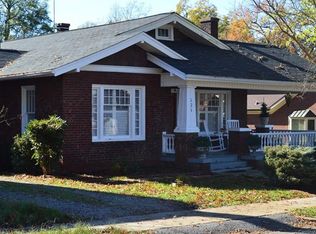 121 N Oakwood Dr, Statesville, NC 28677