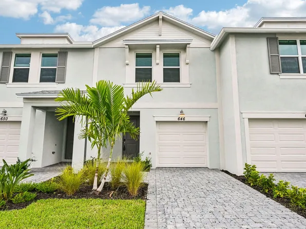 646 Salisbury Circle, Fort Pierce, FL 34982