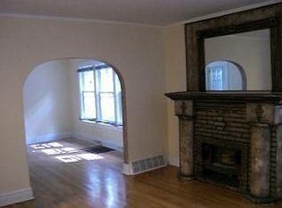 11637 S Wallace St, Chicago, IL