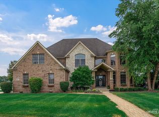 16127 Gamay Dr, Plainfield, IL