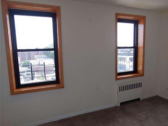 4th image of 8809 Northern Blvd APT 502