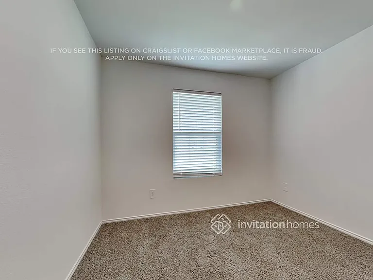 10645 Sewell Cir — Photo 11