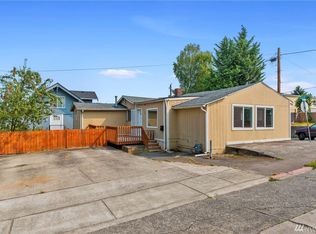 402 11th Street Pl, Bremerton, WA 98337