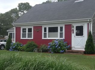 51 English St, East Falmouth, MA 02536
