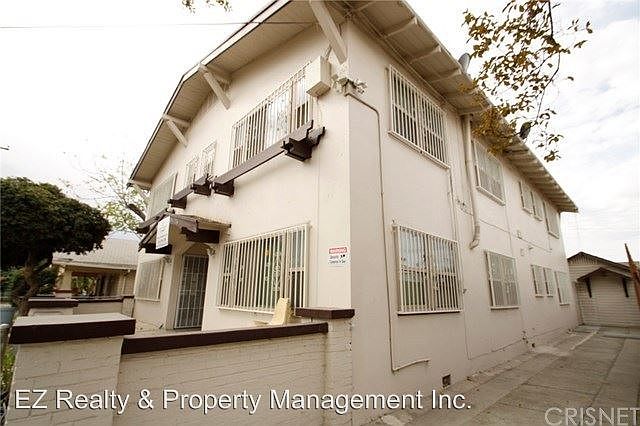 2nd image of 212 Kendall Ave