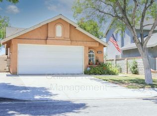 28363 Evergreen Ln, Santa Clarita, CA 91390