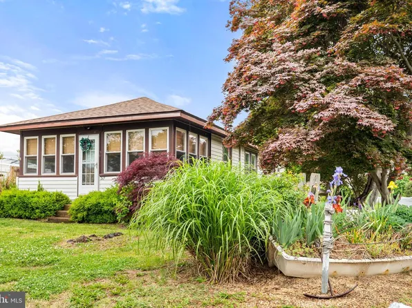 57 New York Ave, Earleville, MD 21919