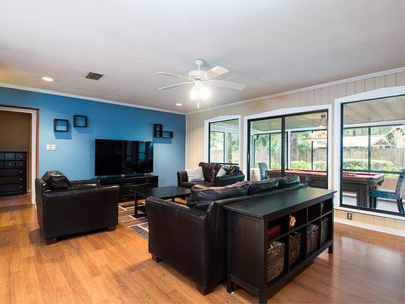 5th image of 5302 NW 54th Ct