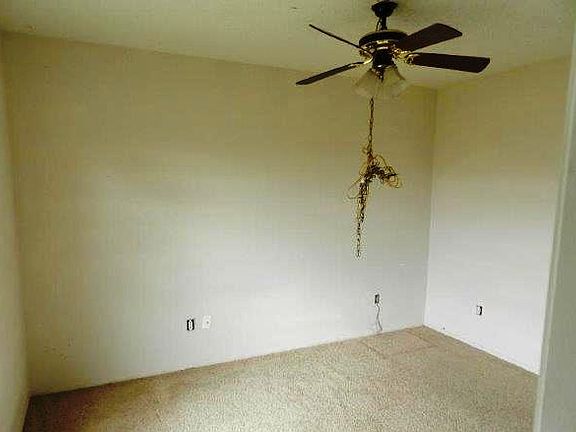 5th image of 808 Royal Palm Dr
