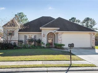 102 Rue Merlot, Abita Springs, LA 70420