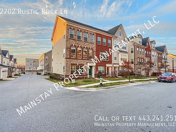 3rd image of 12702 Rustic Rock Ln