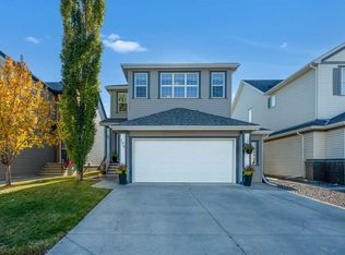 106 NE Copperstone Close SE, Calgary, AB T2Z 0P4