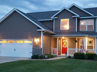 2167 Satkowiak Dr, Bay City, MI 48706