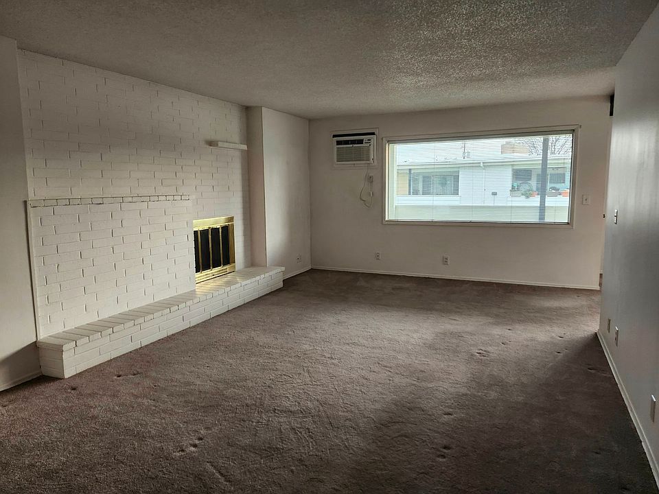 1st image of 1311 Goethals Dr APT F