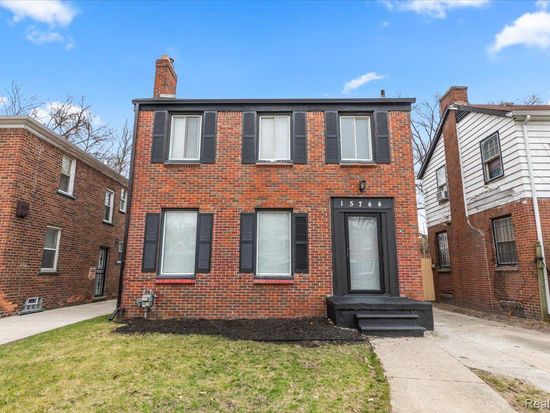 15744 Birwood St, Detroit, MI 48238