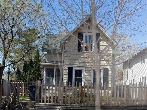 3611 Queen Ave N, Minneapolis, MN 55412