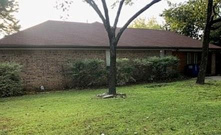 2nd image of 138 Prairie Creek Cir