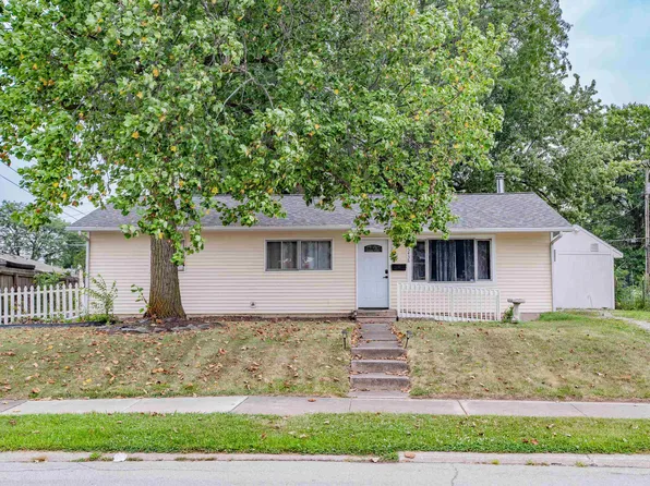 5438 Brighton Dr, Fort Wayne, IN 46825