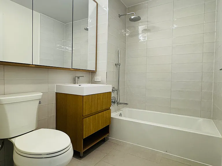 131-02-B Road 40 #7 — Photo 11