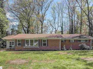 120 Dogwood Dr, Greer, SC 29651