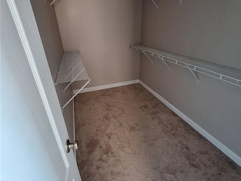 170 Blacksmith Ln — Photo 13