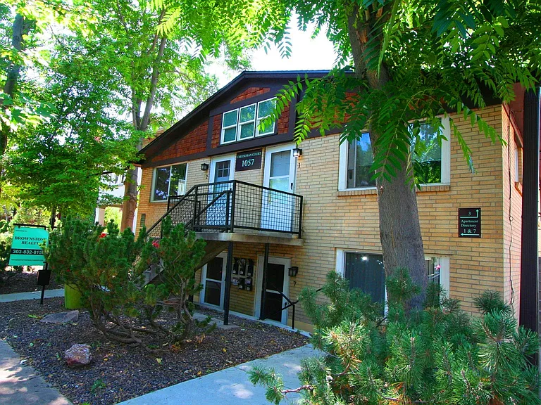 1057 N Marion St #2 — Photo 1