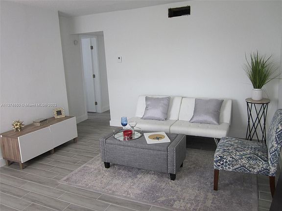 2nd image of 810 Salzedo St APT 11