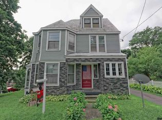 47 Church St, Coeymans, NY 12045