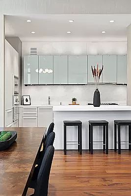 4th image of 252 7th Ave APT 6I