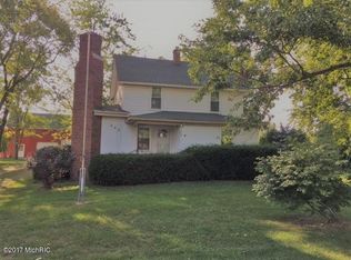 880 Boyer Rd, Coloma, MI 49038