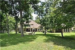 3rd image of 3419 River Forest Dr