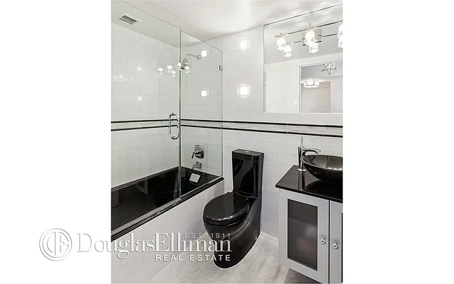 Rented by Douglas Elliman | media 10