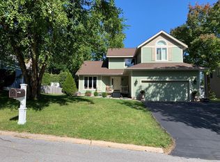 18 Meadowvale Rd, Plattsburgh, NY 12901