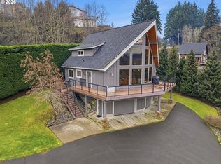 101 Lighthouse Ln, Mossyrock, WA 98564
