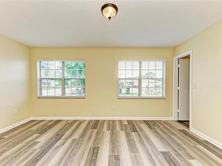 7120 Elyton Dr — Photo 11
