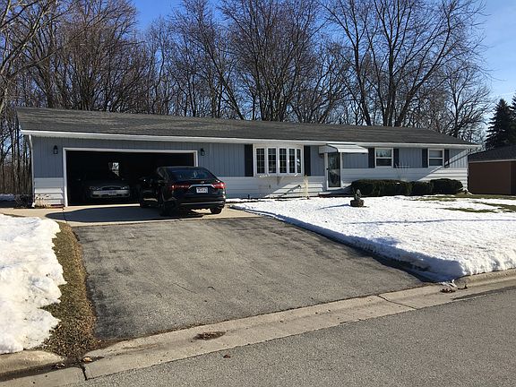 2nd image of 230 Crestwood Dr