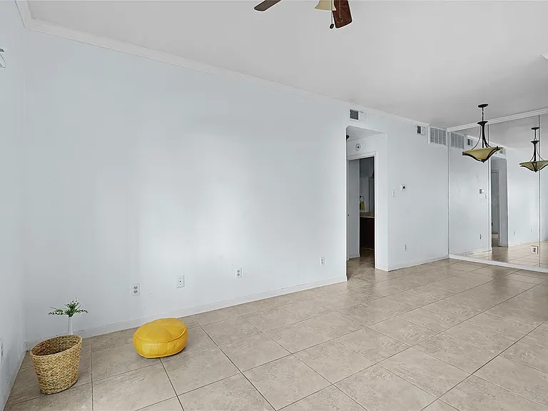 10051 Westpark Dr #205 — Photo 13