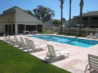 17882 Maggie Ln #6, Huntington Beach, CA 92647