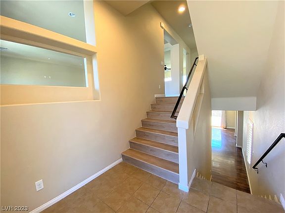 3rd image of 6771 Medovina Ct